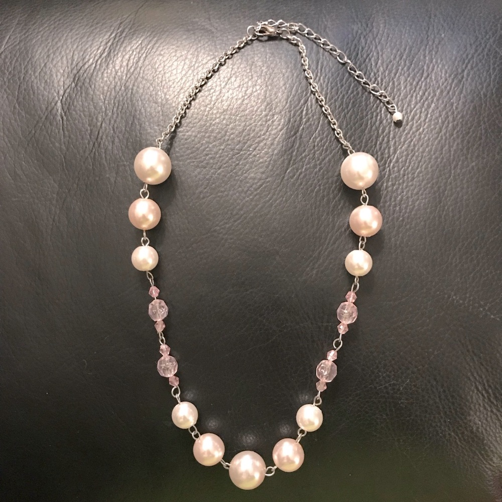 Faux Pearls and Pink Beads Necklace
